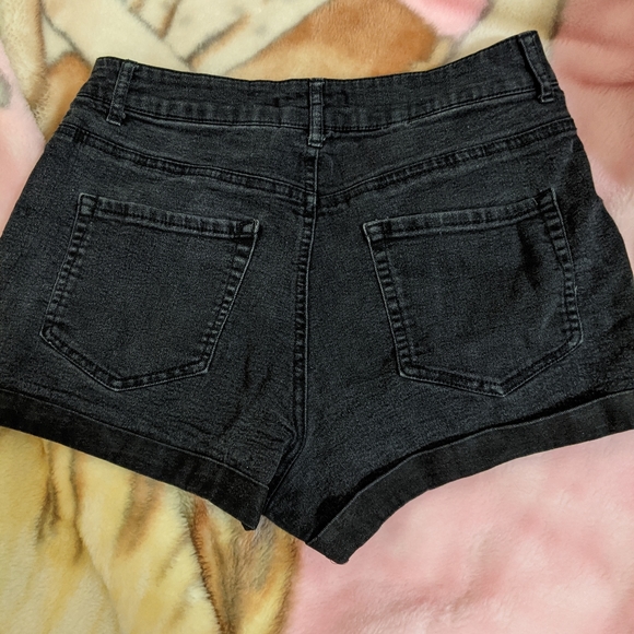Forever 21 Black Jean Shorts High Waisted - Picture 2 of 3